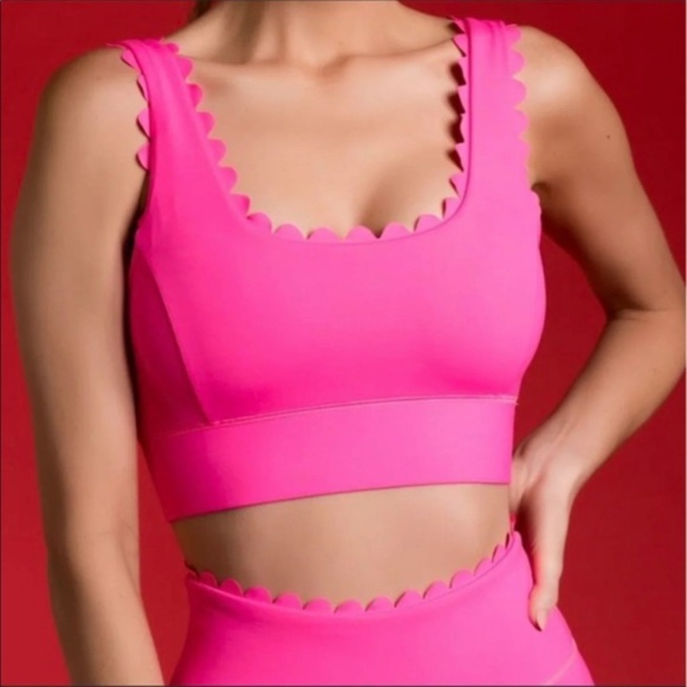 IVL Collective Neon Pink Scallop Sports Bra - like new!